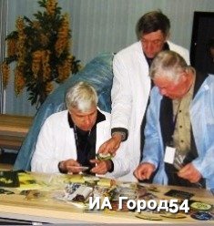 На заводе Балтика-Новосибирск состоялась встреча сибирских коллекционеров пивной атрибутики из Новосибирска и Красноярска
